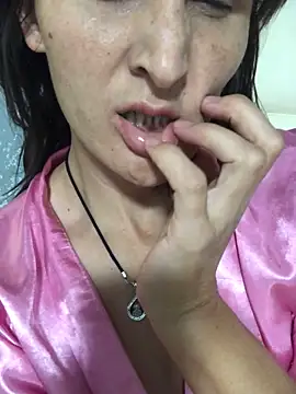 Snapshot of NikaSwan2831 chatting on 13, 9, 2025 NikaSwan2831 online show from 13, 9, 2025