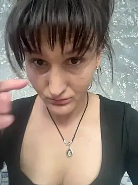 NikaSwan2831 online show from 12, 5, 2026