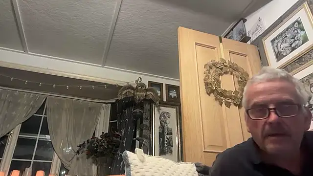 poggles online show from 30, 10, 2025