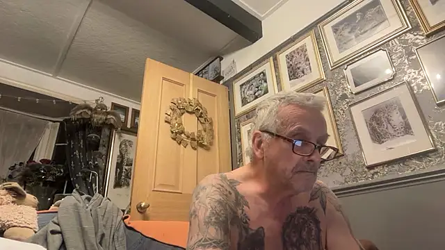 poggles online show from 25, 3, 2026