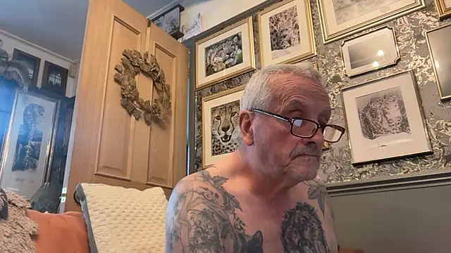 poggles online show from 9, 2, 2026