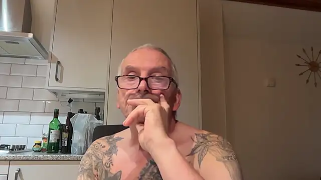 poggles online show from 18, 9, 2025