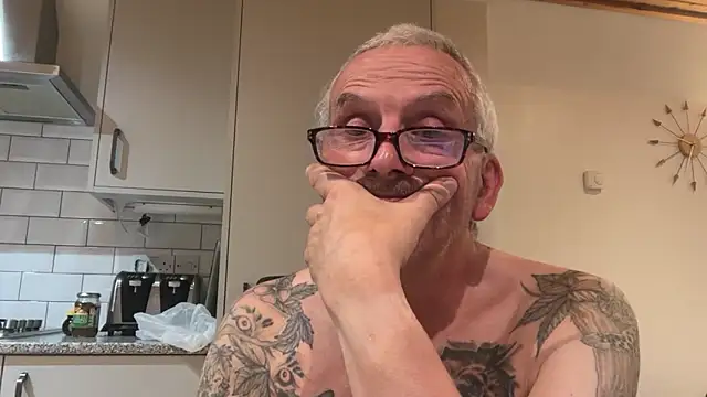 poggles online show from 19, 9, 2025