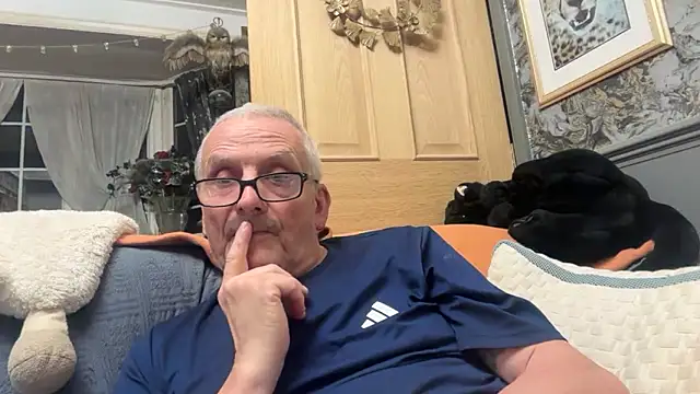 poggles online show from 1, 4, 2026