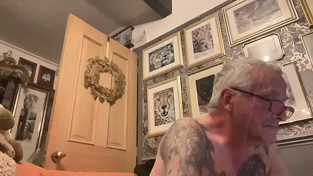 poggles online show from 30, 9, 2025