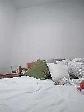 agustinalatina online show from 22, 2, 2026