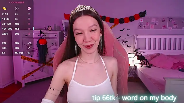 Shriya Sarann online show from 31, 10, 2025