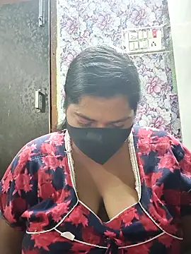 Liyaa 24 online show from 7, 4, 2026