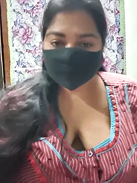 Liyaa 24 online show from 13, 3, 2026