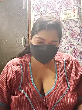 Liyaa 24 online show from 26, 3, 2026