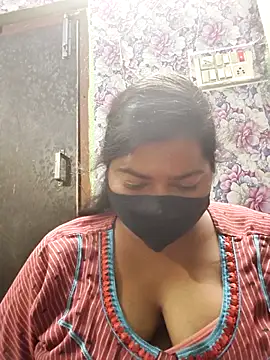 Liyaa 24 online show from 9, 3, 2026