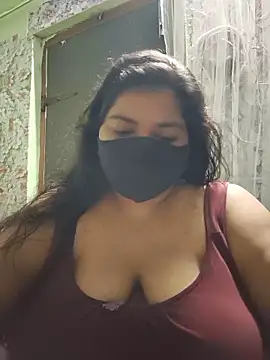 Snapshot of Liyaa_24 chatting on 18, 6, 2026 Liyaa 24 online show from 18, 6, 2026