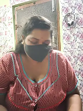 Liyaa 24 online show from 15, 4, 2026