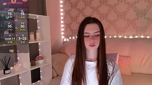 Snapshot of HolyMiax chatting on 2, 7, 2026 HolyMiax online show from 2, 7, 2026