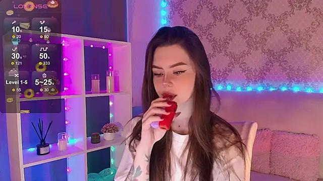 Snapshot of HolyMiax chatting on 8, 2, 2026 HolyMiax online show from 8, 2, 2026