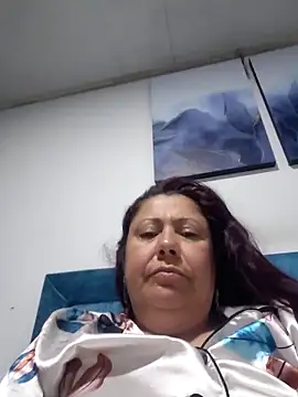 Snapshot of EmmaJhomson chatting on 21, 6, 2026 EmmaJhomson online show from 21, 6, 2026