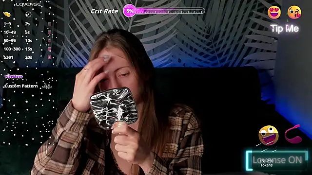 ChristyCrayme online show from 14, 4, 2026