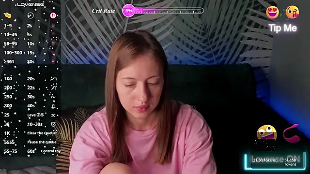 Snapshot of ChristyCrayme chatting on 2, 7, 2026 ChristyCrayme online show from 2, 7, 2026
