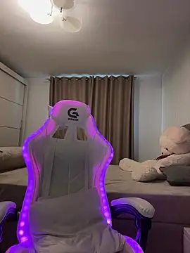 LunaBex online show from 14, 2, 2026