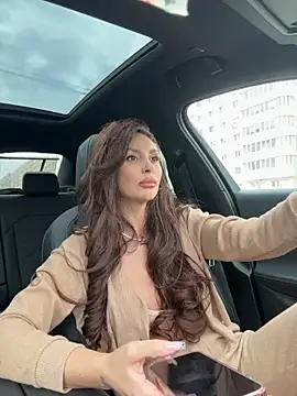 LunaBex online show from 26, 11, 2025