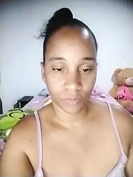 Snapshot of EbonyHorrny chatting on 6, 11, 2025 EbonyHorrny online show from 6, 11, 2025