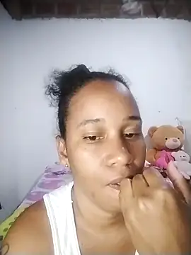 Snapshot of EbonyHorrny chatting on 24, 10, 2025 EbonyHorrny online show from 24, 10, 2025