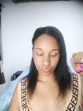 Snapshot of EbonyHorrny chatting on 12, 11, 2025 EbonyHorrny online show from 12, 11, 2025