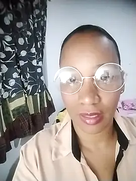 Snapshot of EbonyHorrny chatting on 31, 10, 2025 EbonyHorrny online show from 31, 10, 2025