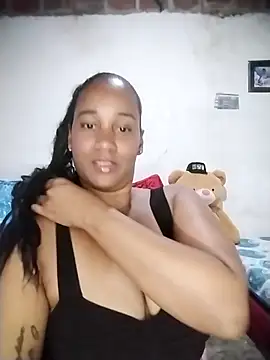 Snapshot of EbonyHorrny chatting on 6, 10, 2025 EbonyHorrny online show from 6, 10, 2025