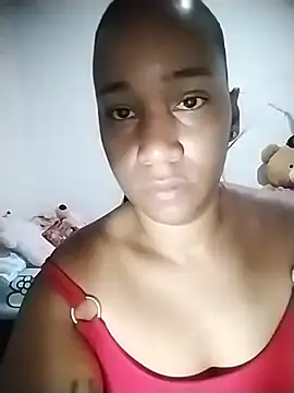 Snapshot of EbonyHorrny chatting on 7, 10, 2025 EbonyHorrny online show from 7, 10, 2025