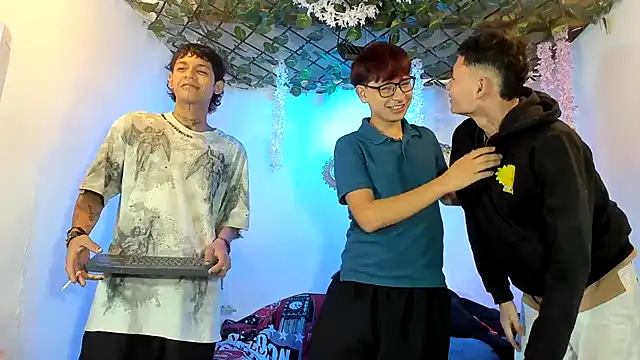 Bastian boyshot77 online show from 3, 2, 2026