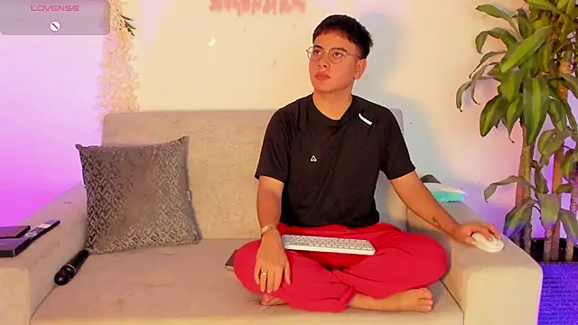 Young Ben online show from 4, 11, 2025