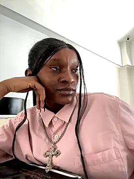 Lil-shawrie online show from 7, 10, 2025