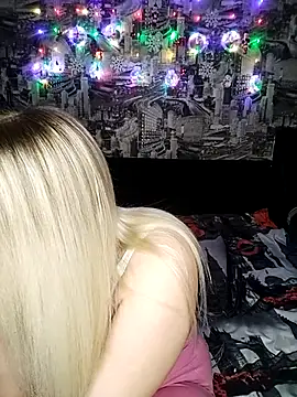 HoneyNelly online show from 11, 2, 2026