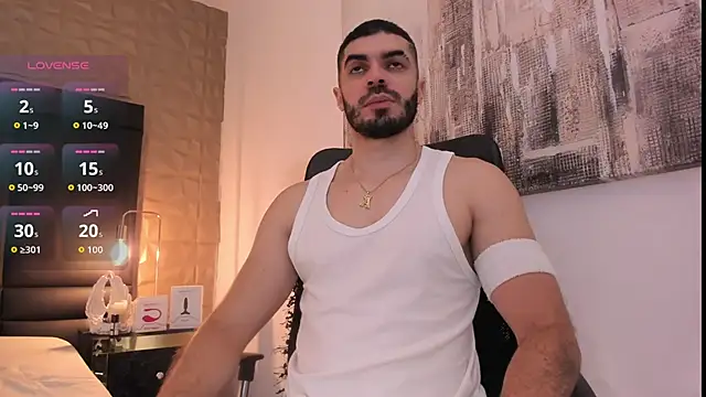 AxelThompson  online show from 21, 9, 2025