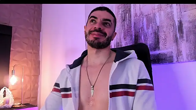 AxelThompson  online show from 9, 9, 2025