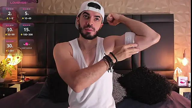 AxelThompson  online show from 13, 10, 2025