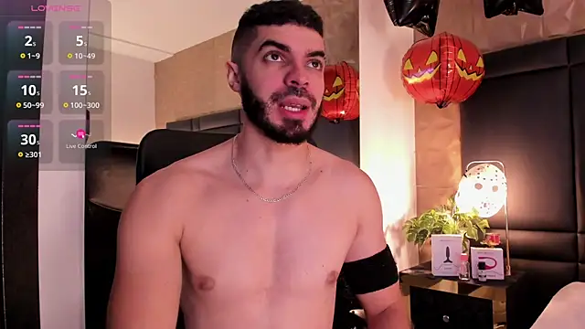 AxelThompson  online show from 24, 10, 2025