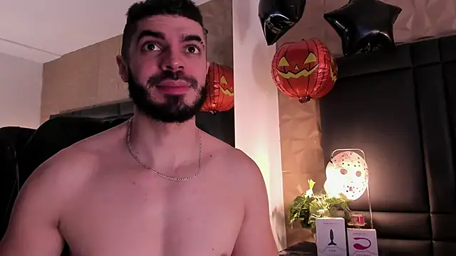 AxelThompson  online show from 27, 10, 2025