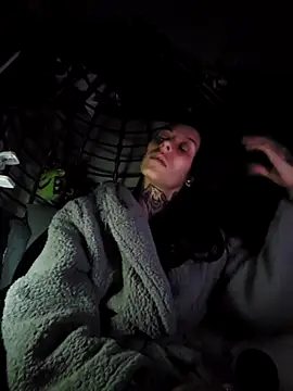 Snapshot of DarkAngelz1 chatting on 17, 11, 2025 DarkAngelz1 online show from 17, 11, 2025