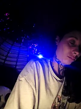 Snapshot of DarkAngelz1 chatting on 14, 10, 2025 DarkAngelz1 online show from 14, 10, 2025