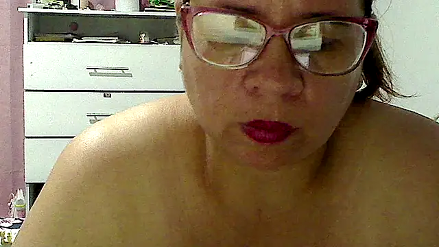 luciana69hot online show from 25, 2, 2026