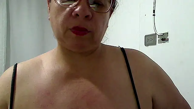 Snapshot of luciana69hot chatting on 25, 6, 2026 luciana69hot online show from 25, 6, 2026