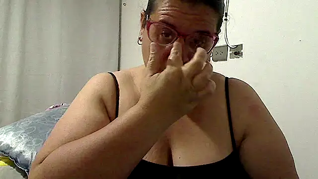 luciana69hot online show from 3, 6, 2026