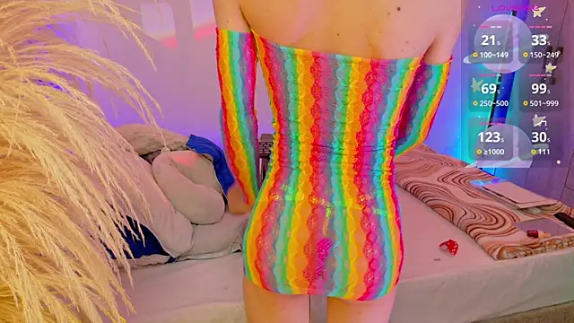 liiamluna  online show from 19, 6, 2026