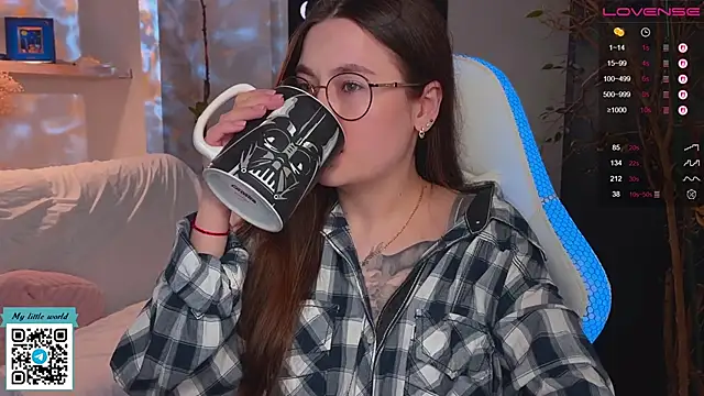 mia here online show from 20, 10, 2025