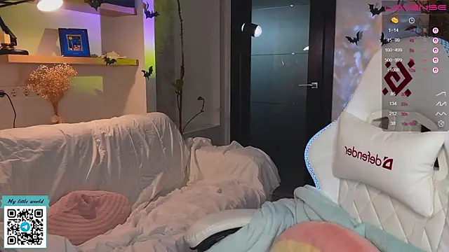 mia here online show from 12, 11, 2025