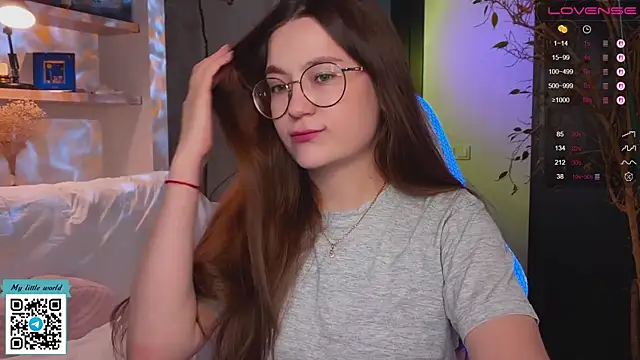 mia here online show from 24, 10, 2025