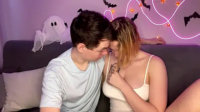 julielourens online show from 29, 10, 2025