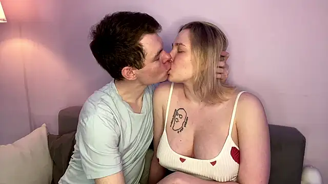 julielourens online show from 6, 5, 2026